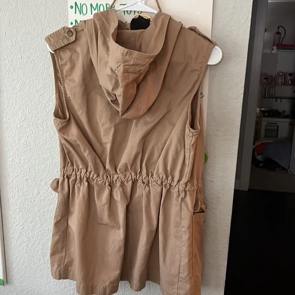 Zenana Military Hoodie Vest Camel Size Small - Picture 8 of 8